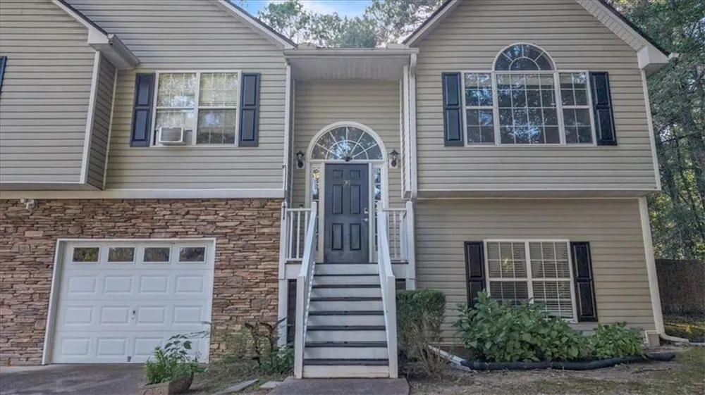 321 Four Oaks Drive Powder Springs, GA 30127