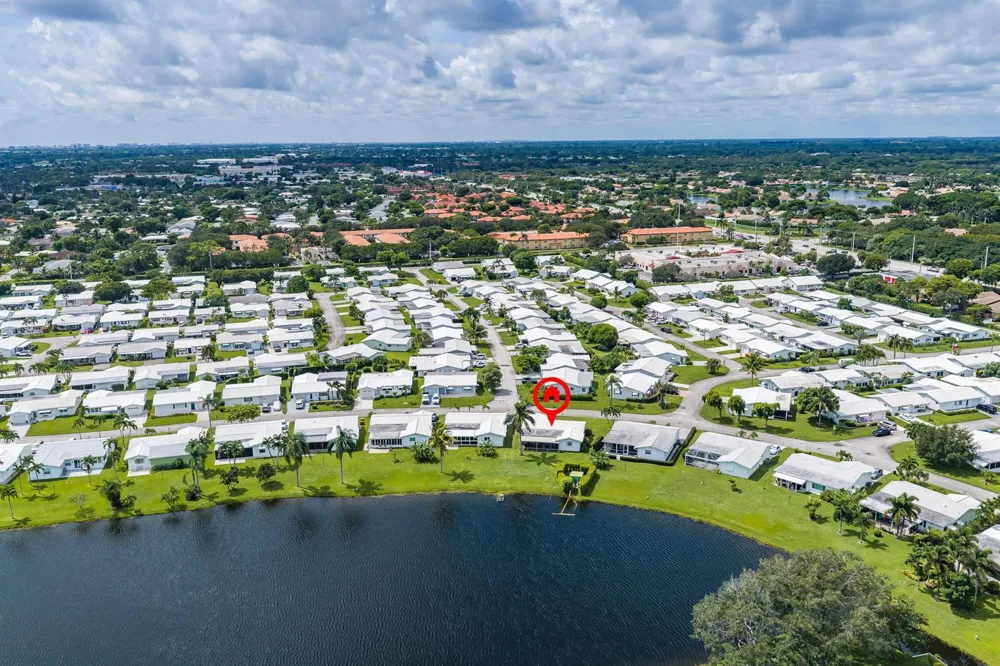 2201 SW ROMA WAY SW Boynton Beach, FL 33426