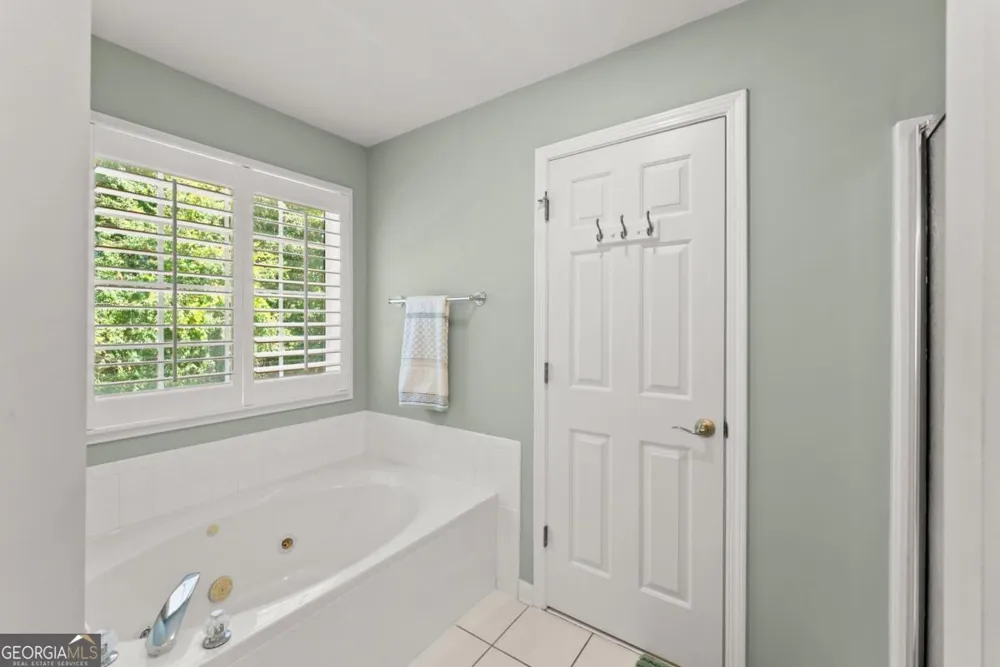 4846 Amstel PL Flowery Branch, GA 30542