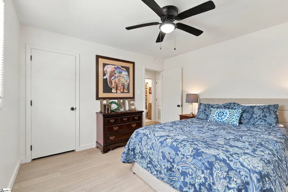 2318 S Mcduffie Street Anderson, SC 29624