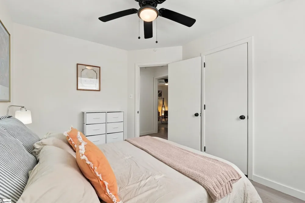 2318 S Mcduffie Street Anderson, SC 29624