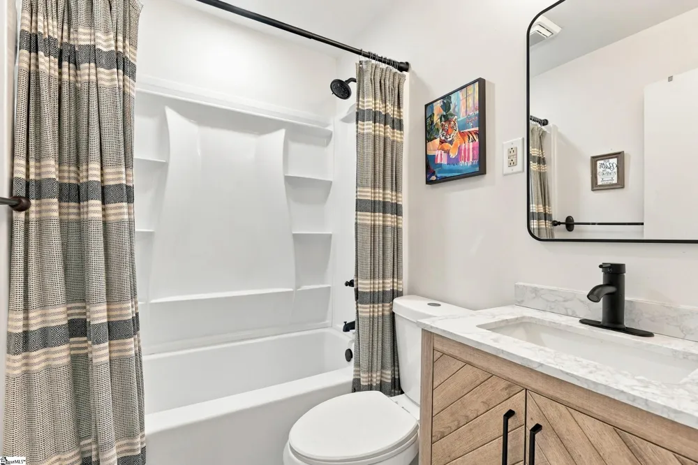 2318 S Mcduffie Street Anderson, SC 29624