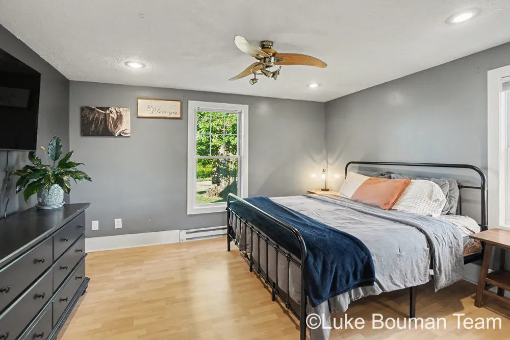 3173 Dumont Road Allegan, MI 49010