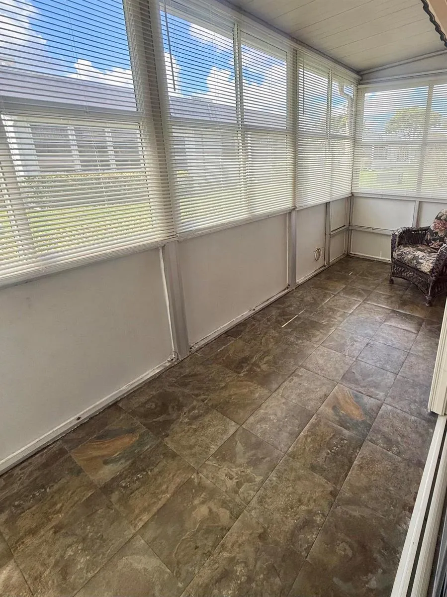34 Valencia B Delray Beach, FL 33446