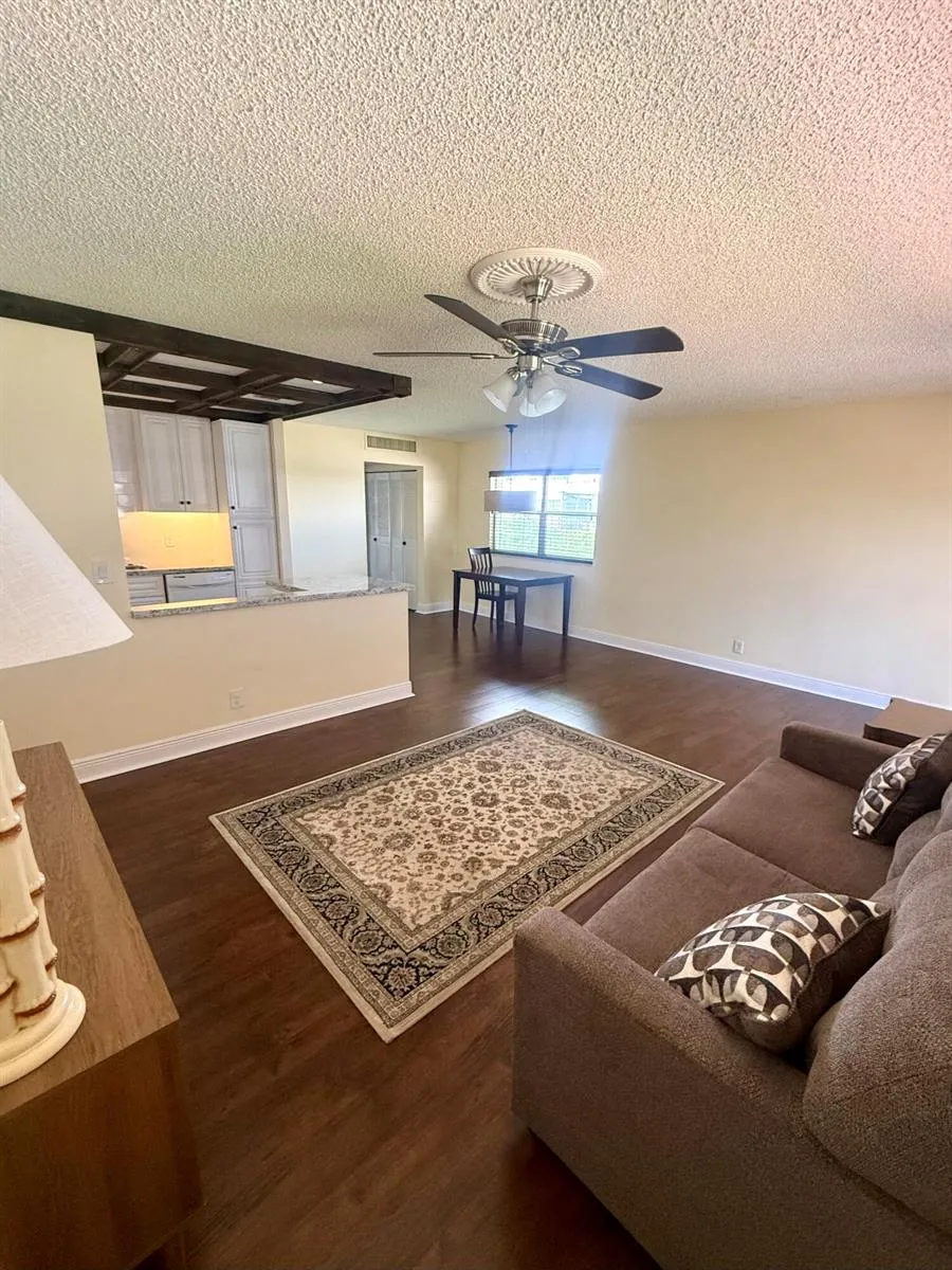 34 Valencia B Delray Beach, FL 33446