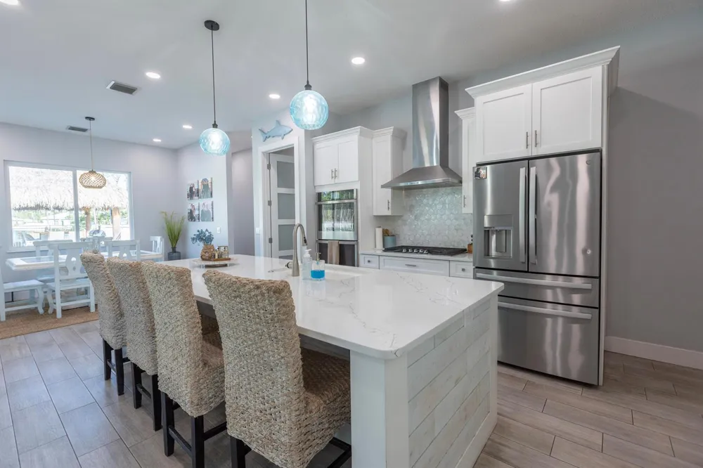 5371 S 25th Street Fort Pierce, FL 34981