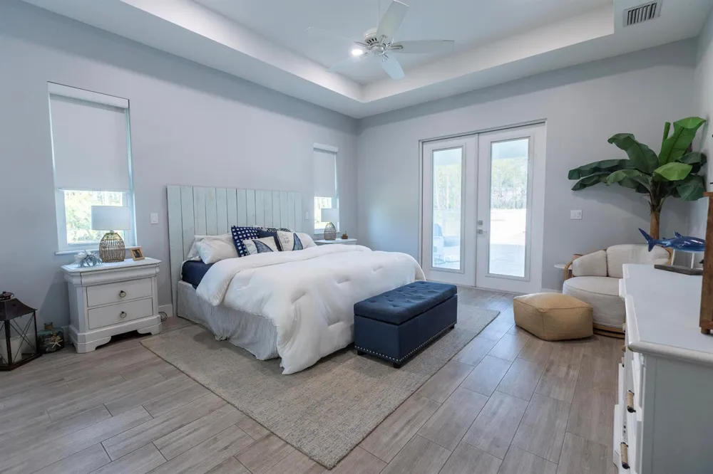 5371 S 25th Street Fort Pierce, FL 34981