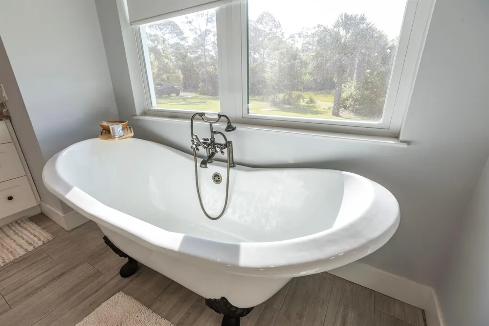 5371 S 25th Street Fort Pierce, FL 34981