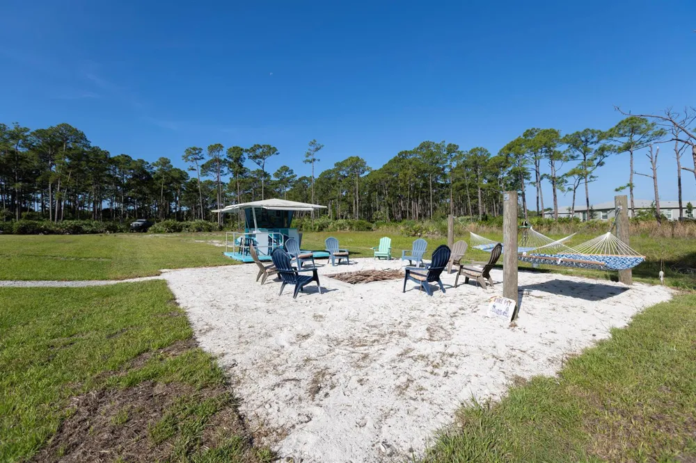 5371 S 25th Street Fort Pierce, FL 34981