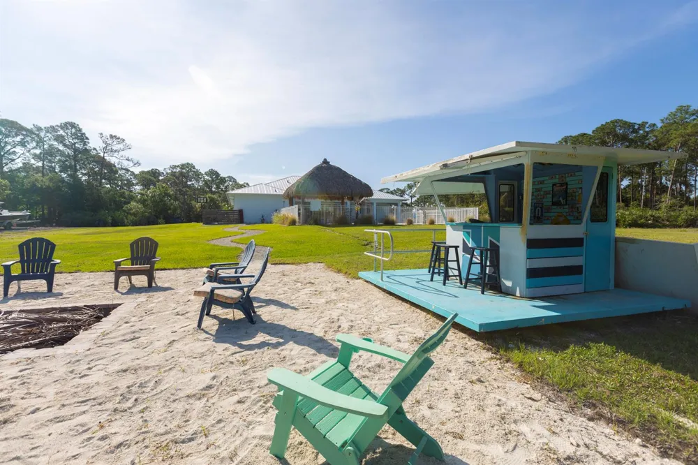 5371 S 25th Street Fort Pierce, FL 34981
