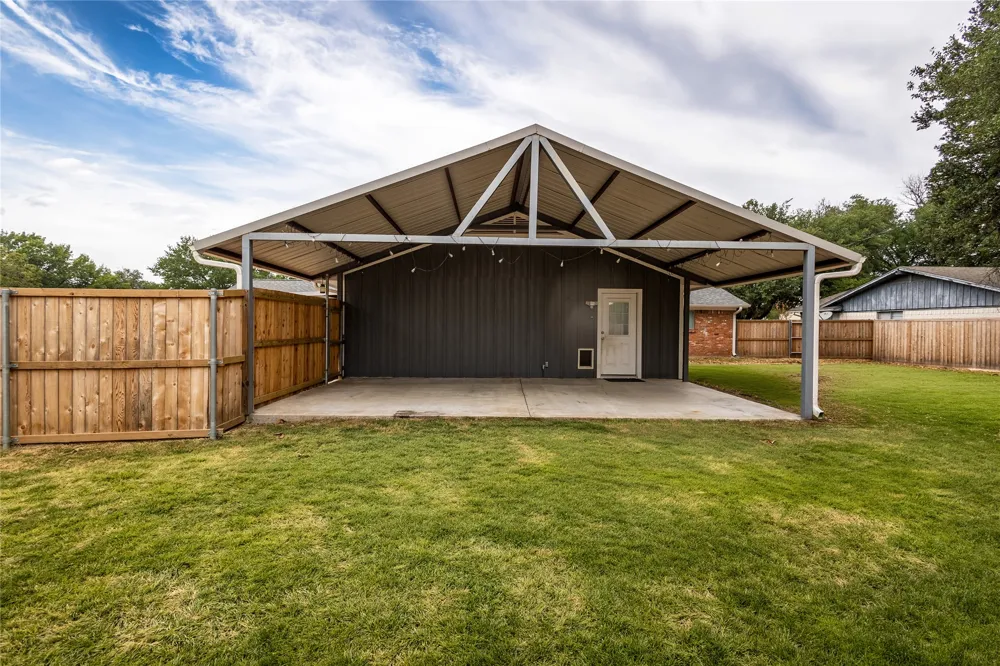 3005 Choctaw Road Commerce, TX 75428