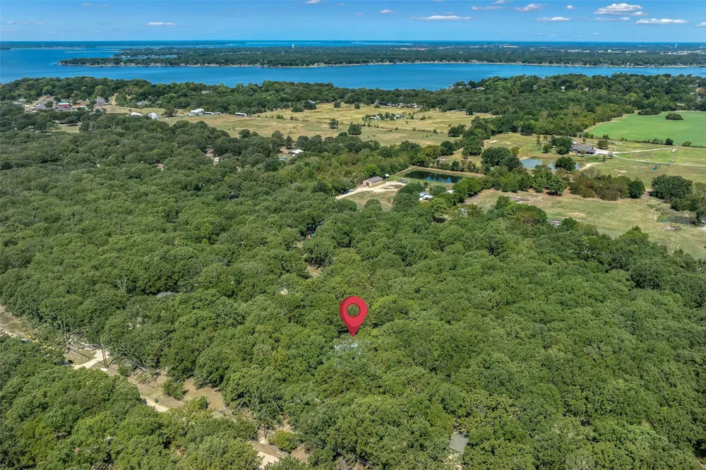 19865 Leisureland Road Mabank, TX 75156