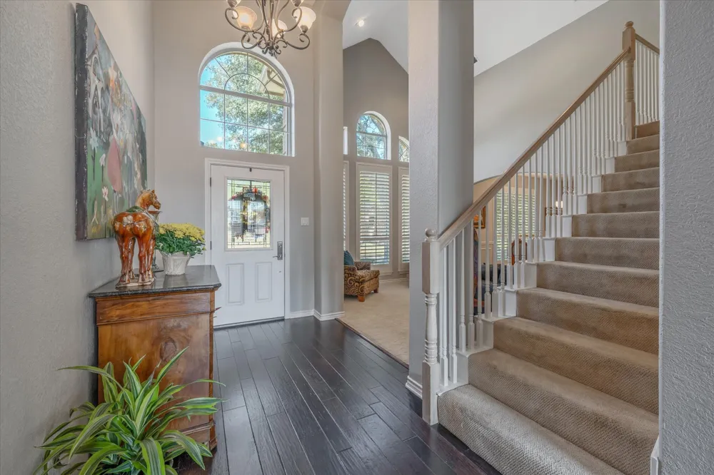2644 Newcastle Drive Carrollton, TX 75007