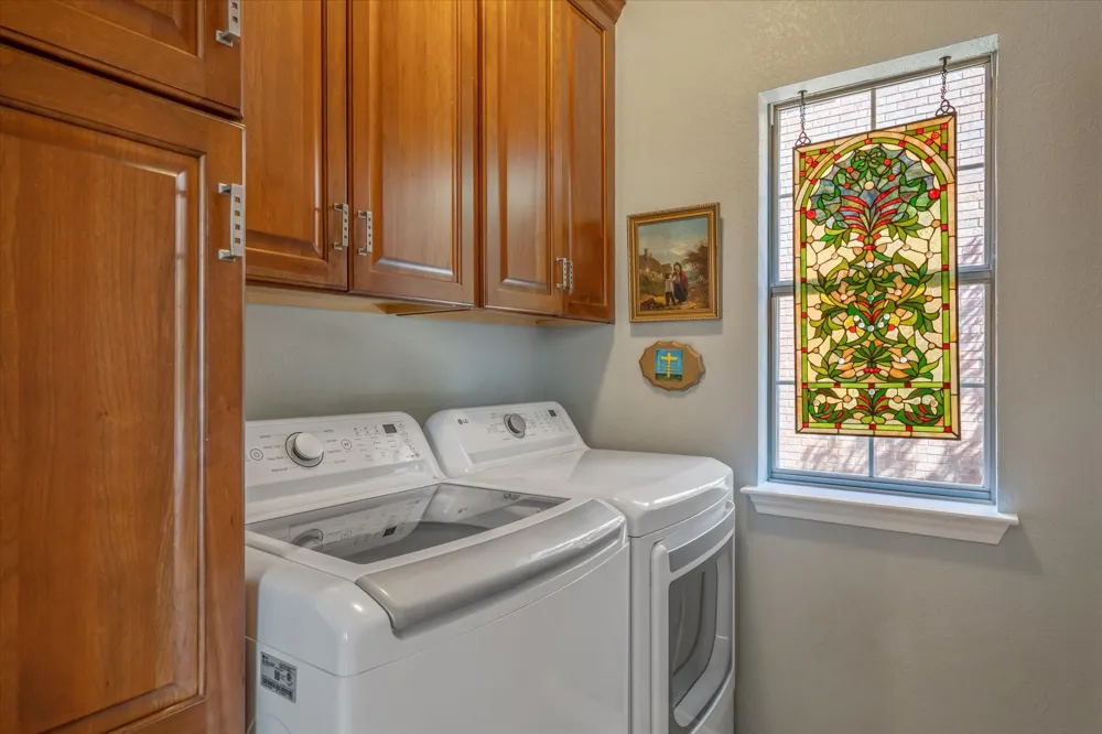 2644 Newcastle Drive Carrollton, TX 75007