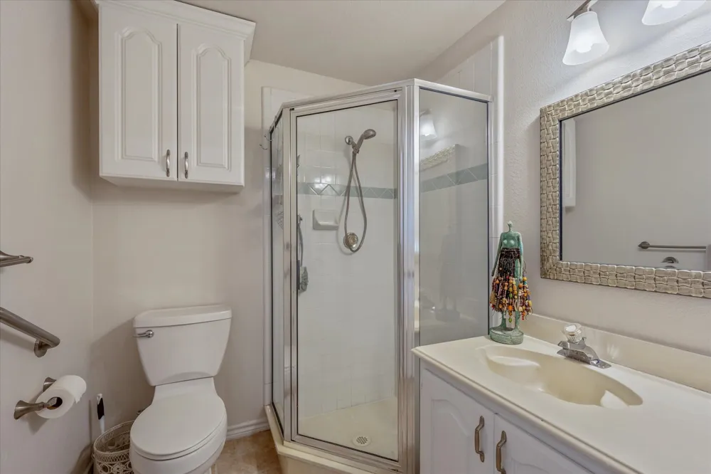 2644 Newcastle Drive Carrollton, TX 75007