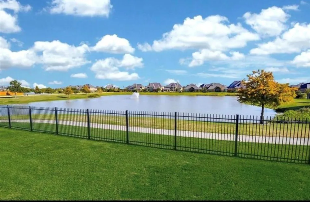2703 Bonnie Bray Dr Drive Katy, TX 77494