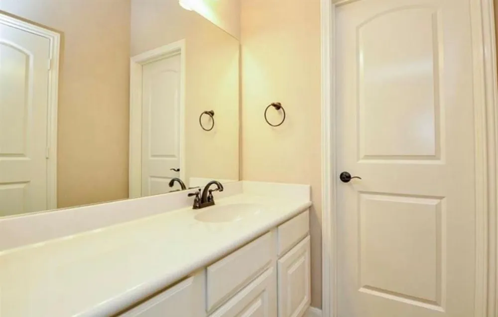 2703 Bonnie Bray Dr Drive Katy, TX 77494