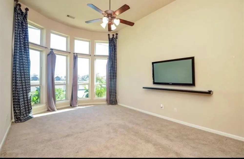 2703 Bonnie Bray Dr Drive Katy, TX 77494