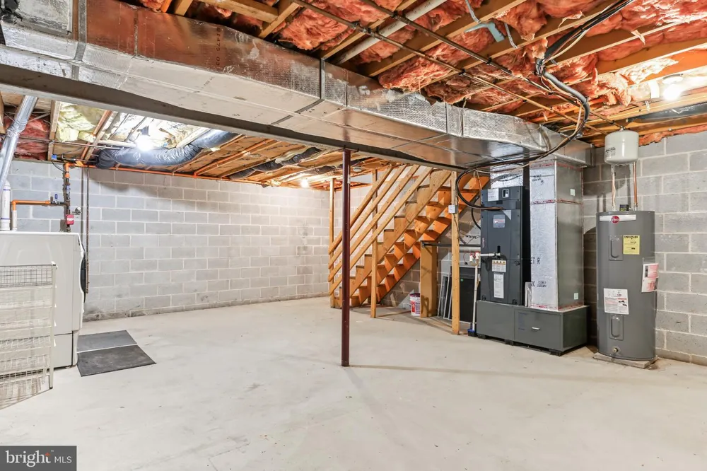 1412 FULTON STREET Harrisburg, PA 17102