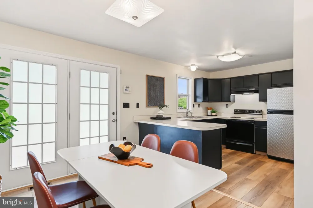 1412 FULTON STREET Harrisburg, PA 17102