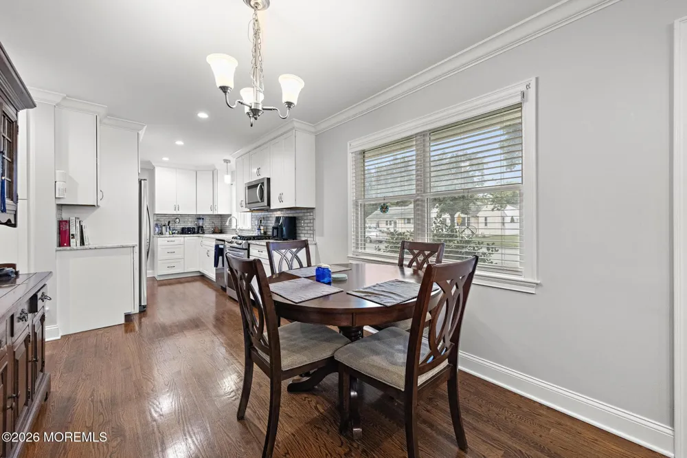 8 Meadowbrook Avenue Eatontown, NJ 07724