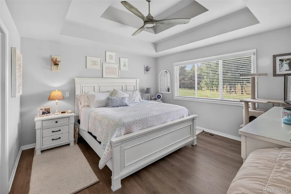 49661 Manistee Drive Chesterfield Township, MI 48047
