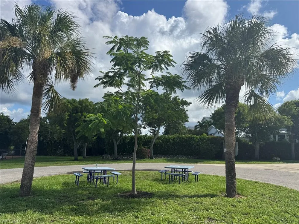 6031 Macbeth Lane Fort Myers, FL 33908