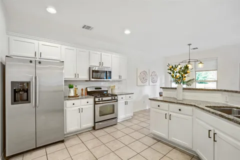 2302 Kristen Lane