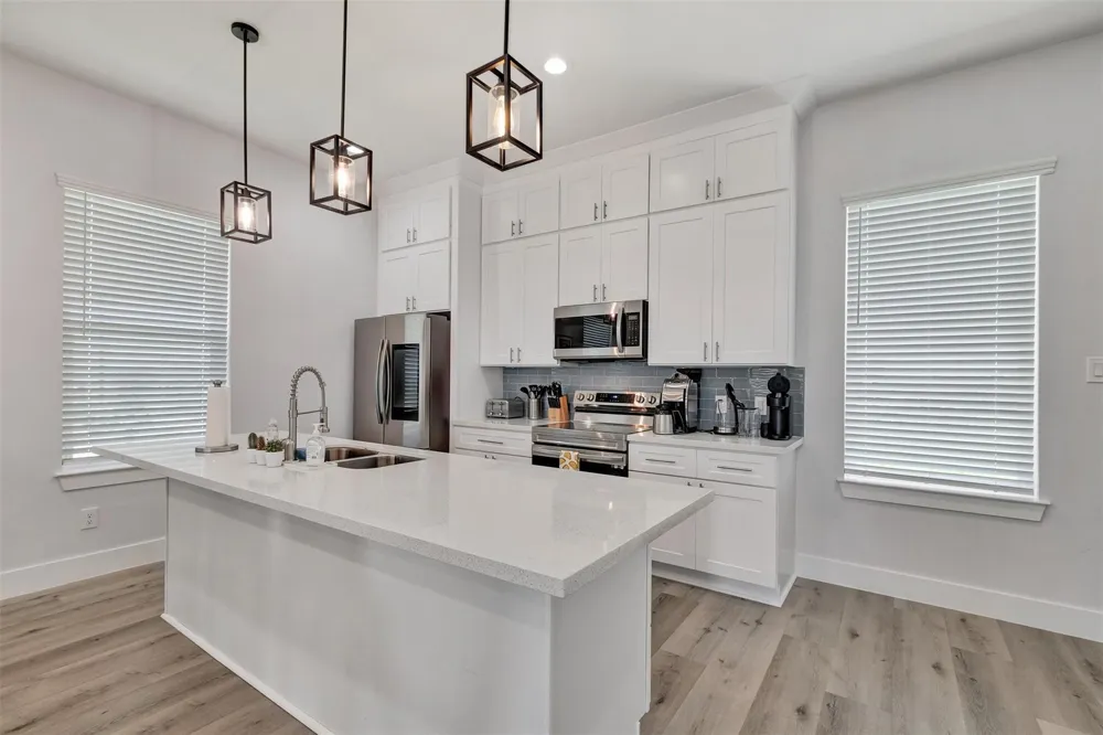 18515 Shaman Drive Galveston, TX 77554