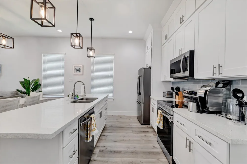 18515 Shaman Drive Galveston, TX 77554