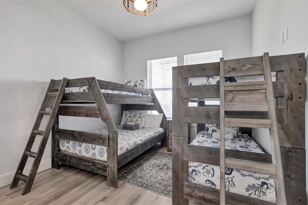 18515 Shaman Drive Galveston, TX 77554