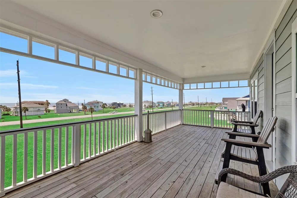 18515 Shaman Drive Galveston, TX 77554