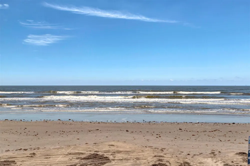 18515 Shaman Drive Galveston, TX 77554