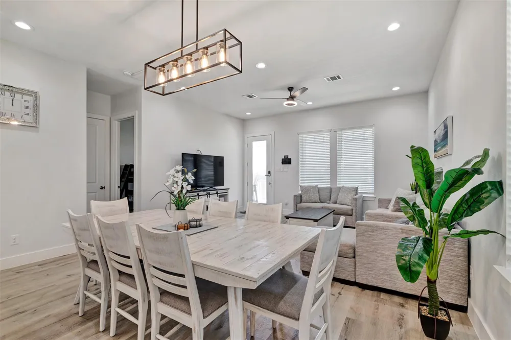 18515 Shaman Drive Galveston, TX 77554