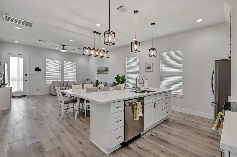 18515 Shaman Drive Galveston, TX 77554