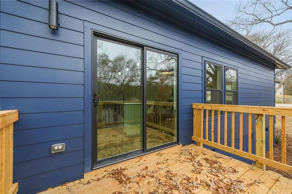 1674 Mary George Avenue NW Atlanta, GA 30318
