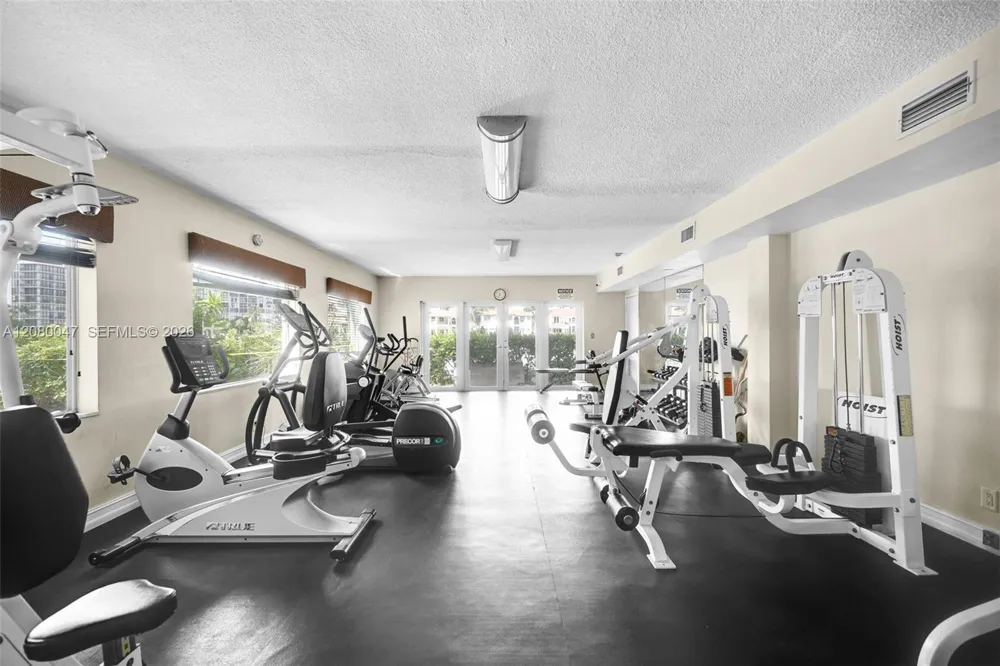 2600 S Ocean Dr #S311 Hollywood, FL 33019