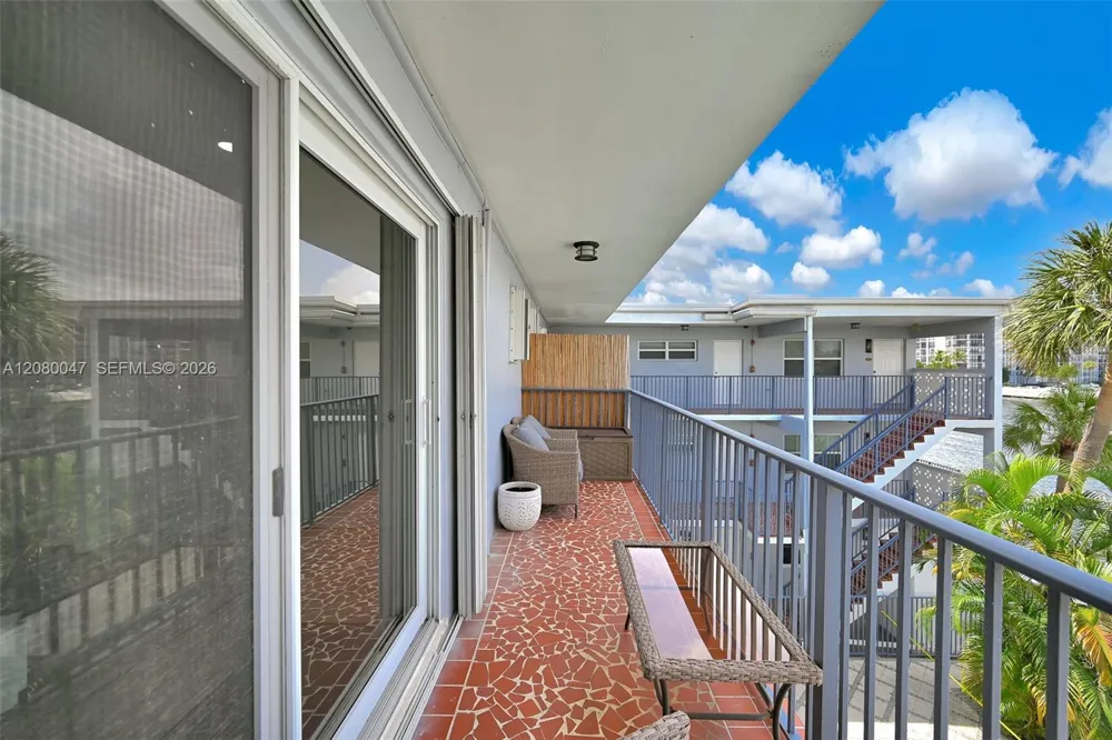 2600 S Ocean Dr #S311 Hollywood, FL 33019