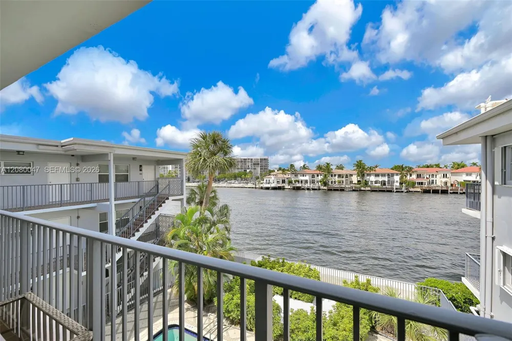 2600 S Ocean Dr #S311 Hollywood, FL 33019