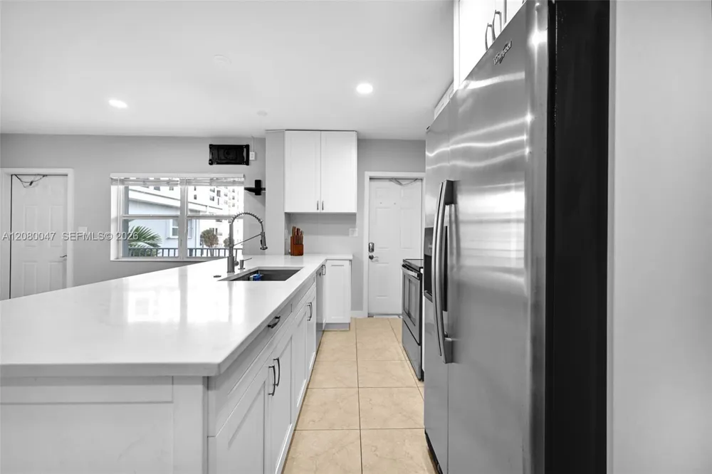 2600 S Ocean Dr #S311 Hollywood, FL 33019