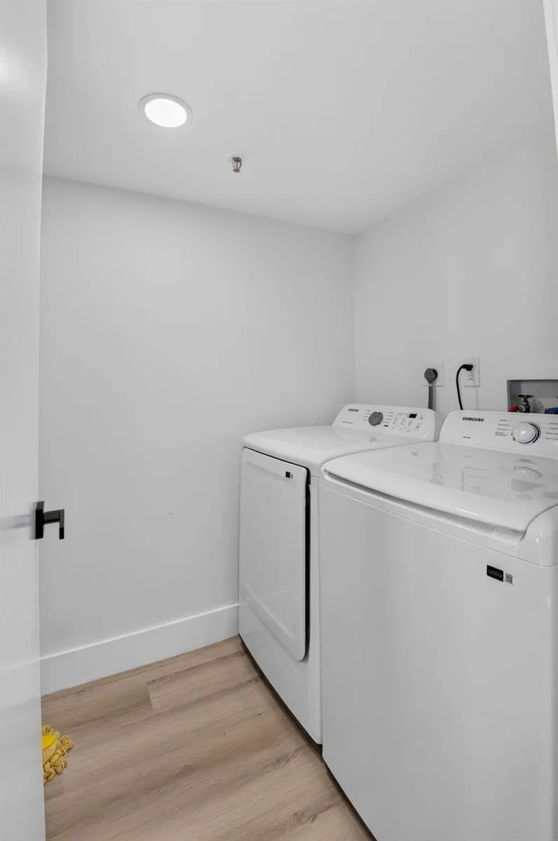 6866 HUNTINGTON LANE #707 Delray Beach, FL 33446