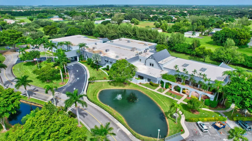 6866 HUNTINGTON LANE #707 Delray Beach, FL 33446
