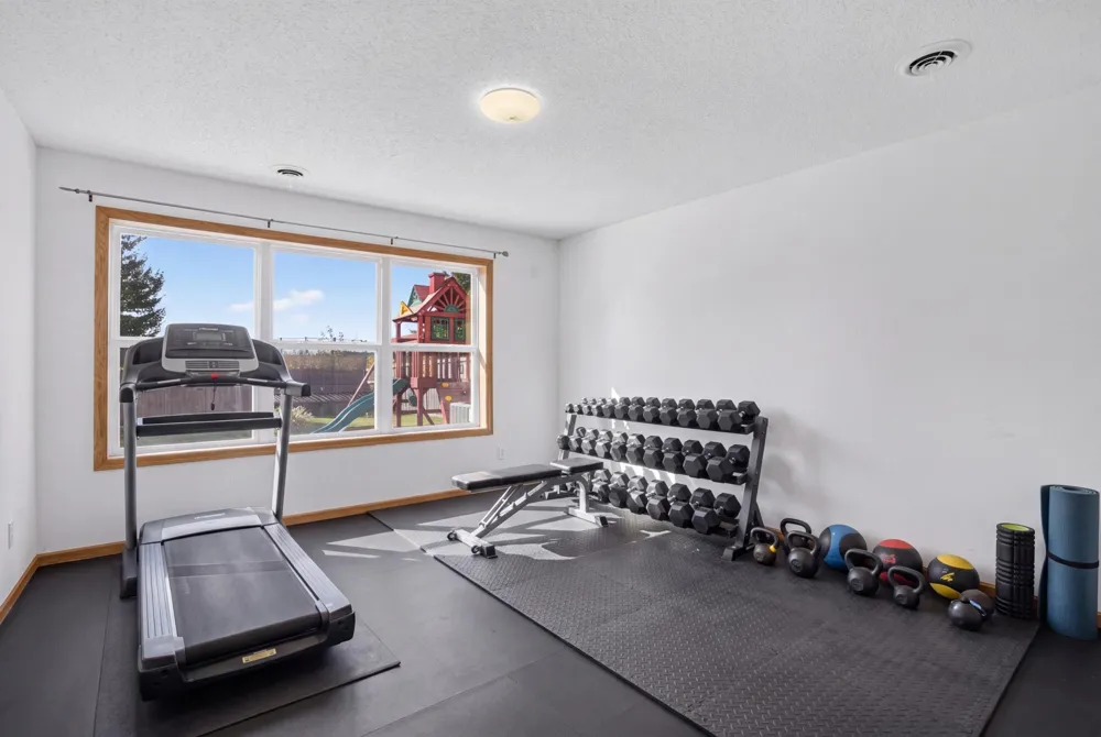 1969 Schoolmaster Drive Chaska, MN 55318