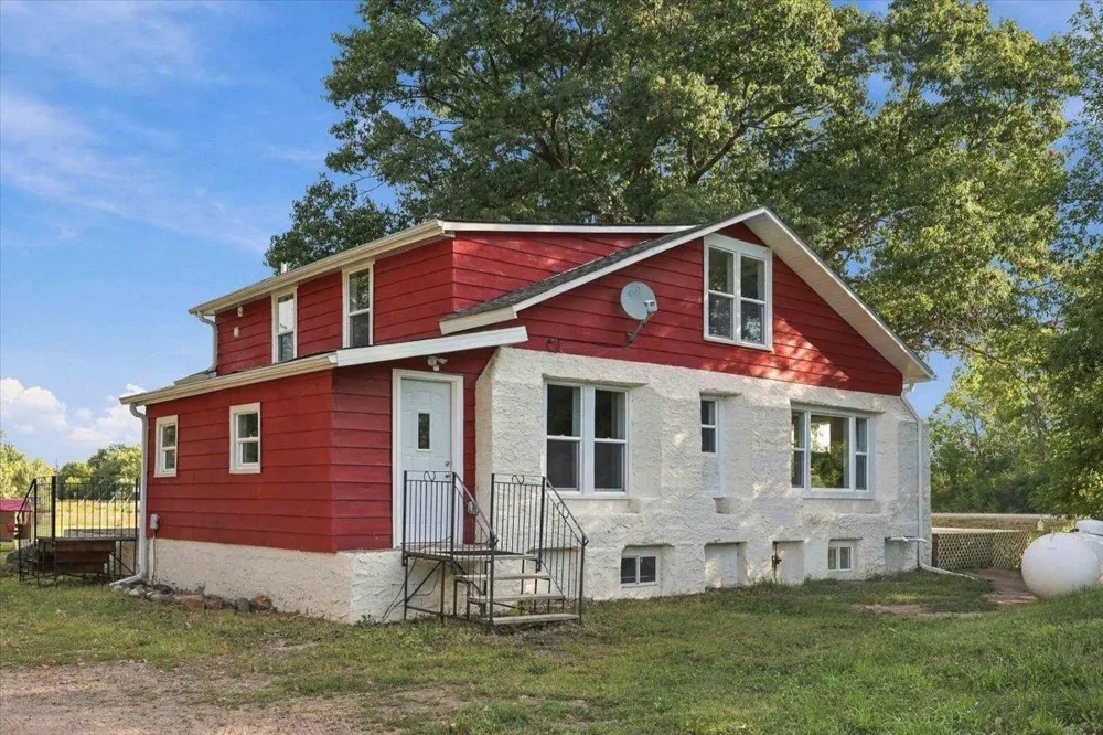 1397 170th Avenue Ogilvie, MN 56358