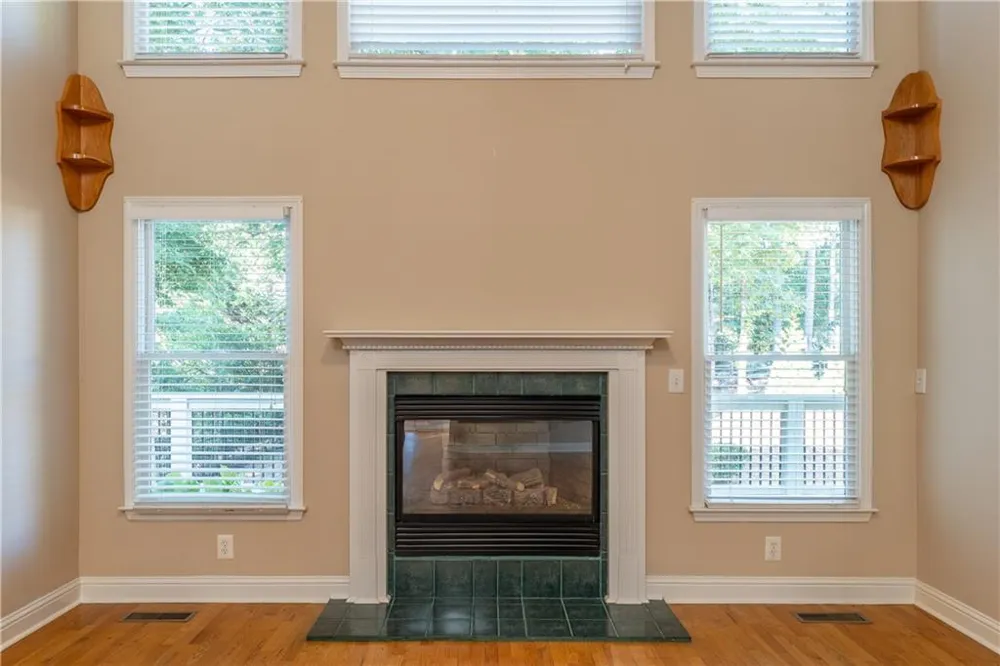 2059 Woodside Park Drive Woodstock, GA 30188