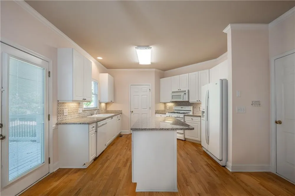 2059 Woodside Park Drive Woodstock, GA 30188
