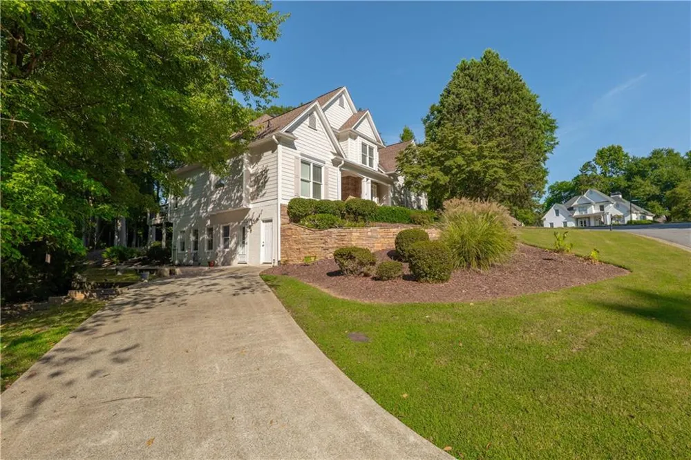 2059 Woodside Park Drive Woodstock, GA 30188