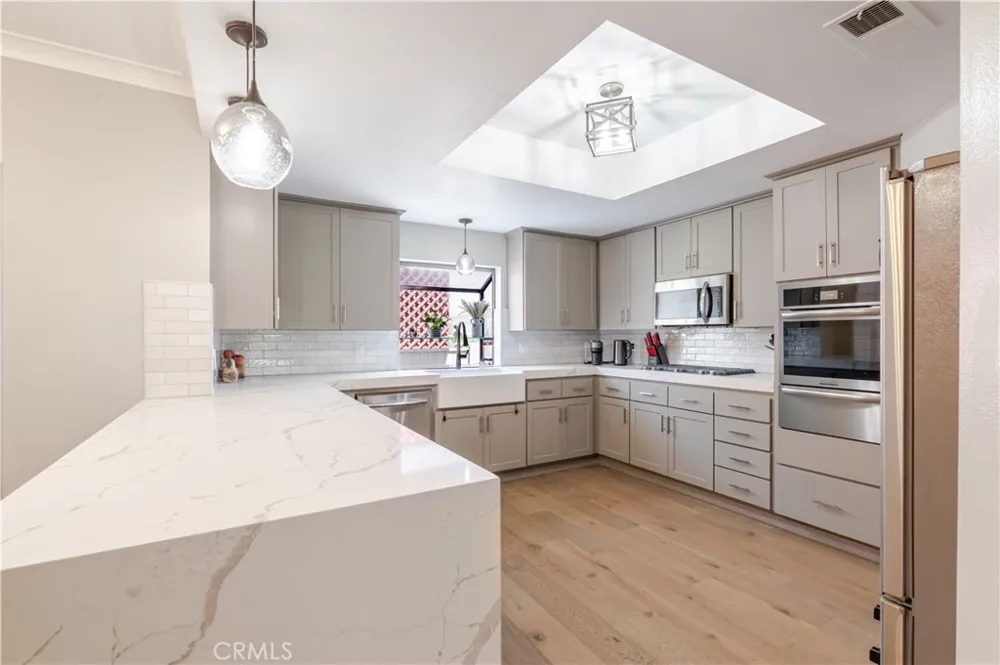 210 S Prospect Redondo Beach, CA 90277