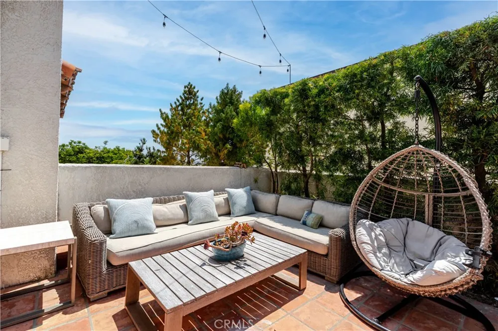 210 S Prospect Redondo Beach, CA 90277