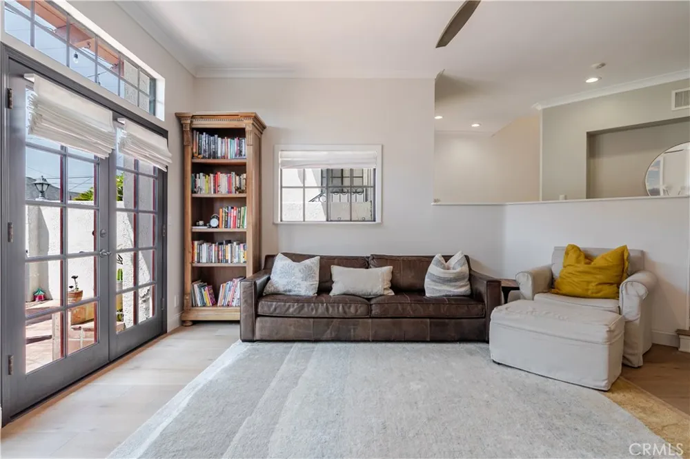 210 S Prospect Redondo Beach, CA 90277